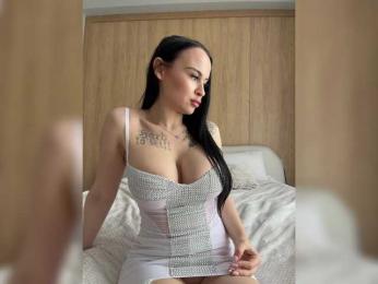 bmw_m8 bongacams stream image