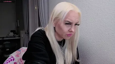 MIA-XXX stripchat stream image, 08.03.2026 19:20