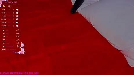 Hollara_Bangg stripchat stream image