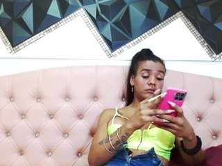 andrea-safeira camsoda stream image, 12.03.2026 21:50