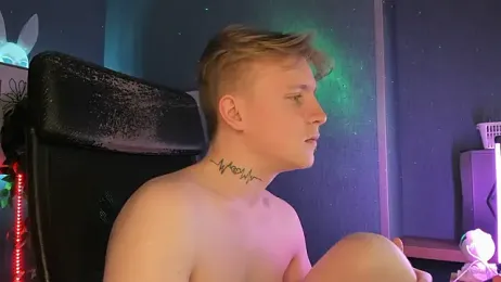 AlexxSweet stripchat stream image, 13.03.2026 07:00