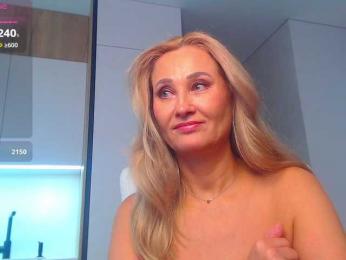 hold-me-tight bongacams stream image