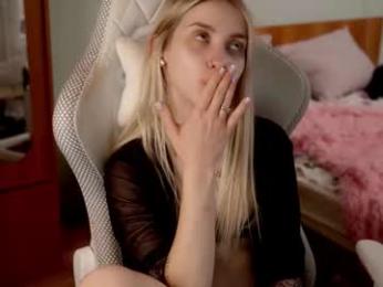 ho1yh01e chaturbate stream image