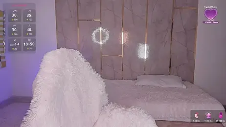 SamanthaLux stripchat stream image, 22.03.2026 05:00