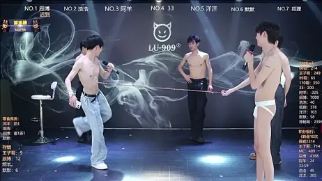 MS-180- stripchat stream image