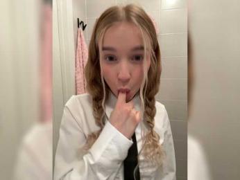 MimiMila bongacams stream image