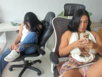 emillybrowm chaturbate stream image