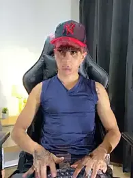 _CamiloBass stripchat stream image