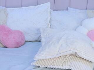 Alison Ferrer flirt4free stream image, 25.03.2026 23:30