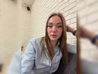 KitFox bongacams stream image