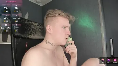 AlexxSweet stripchat stream image, 28.03.2026 15:40