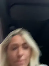 petrouchkaaa_ stripchat stream image