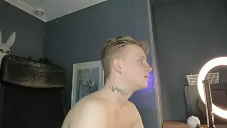 AlexxSweet stripchat stream image, 04.04.2026 05:00