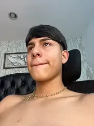 Lander_Cruz stripchat stream image