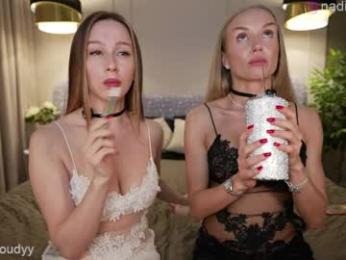 mia_cloudy chaturbate stream image, 09.04.2026 15:30