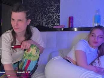 queenafina chaturbate stream image