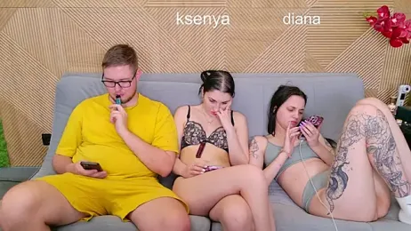 Ksenny stripchat stream image