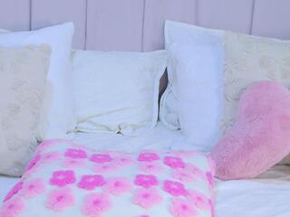 Alison Ferrer flirt4free stream image, 13.04.2026 23:40