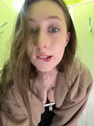 FroggyAnna stripchat stream image, 14.04.2026 16:00