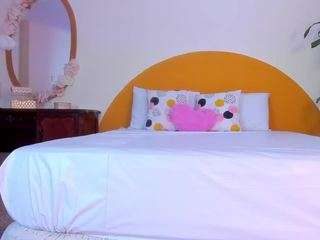 alinasimmons camsoda stream image