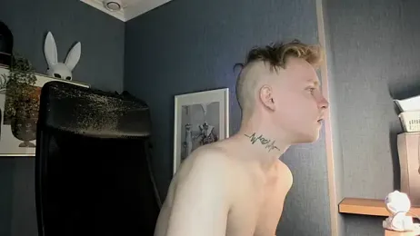 AlexxSweet stripchat stream image, 18.04.2026 07:00