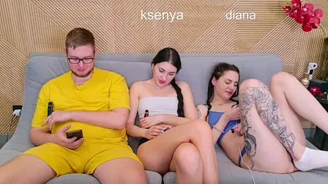 Ksenny stripchat stream image