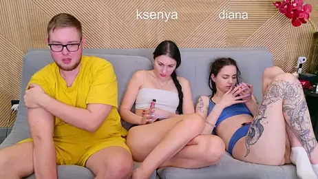 Ksenny stripchat stream image