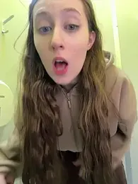 FroggyAnna stripchat stream image, 20.04.2026 21:10