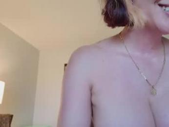 vanandjuani chaturbate stream image, 21.04.2026 18:10