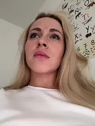 streetdoll stripchat stream image, 12.04.2025 07:00