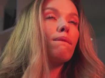 agent_blonde chaturbate stream image, 22.04.2025 18:40