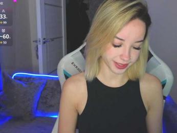 emely1benz bongacams stream image