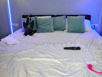 KiraRoxx bongacams stream image, 11.05.2025 20:50