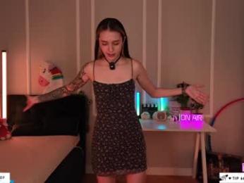 oooops__ chaturbate stream image, 12.05.2025 16:30